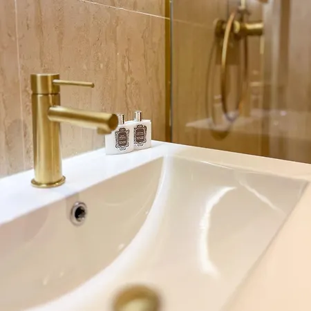 Ideal Sur Le Port - Vip Сен-Тропе