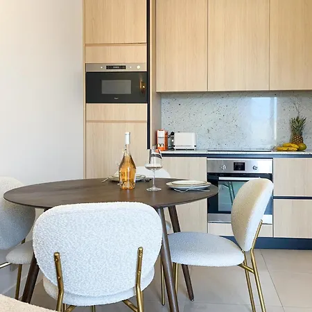 Ideal Sur Le Port - Vip *