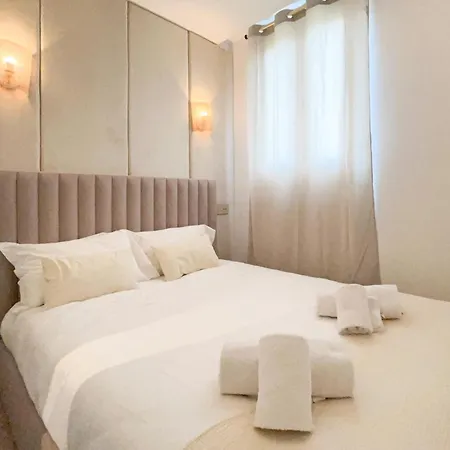 Ideal Sur Le Port - Vip Apartment